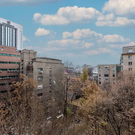 Parisian-inspired 1br In The Heart Of - Balcony Ac, & Fully Equipped 公寓